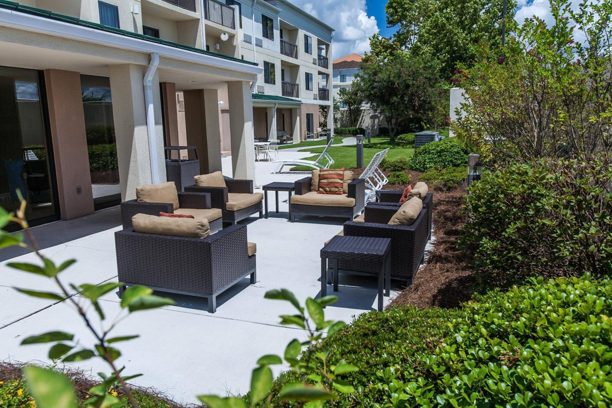 Courtyard Florence South Carolina Exterior photo